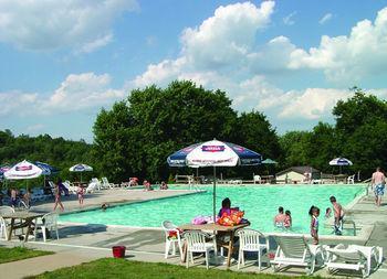 Millersville Circle M Rv & Camping Resort - Caravan Park מראה חיצוני תמונה