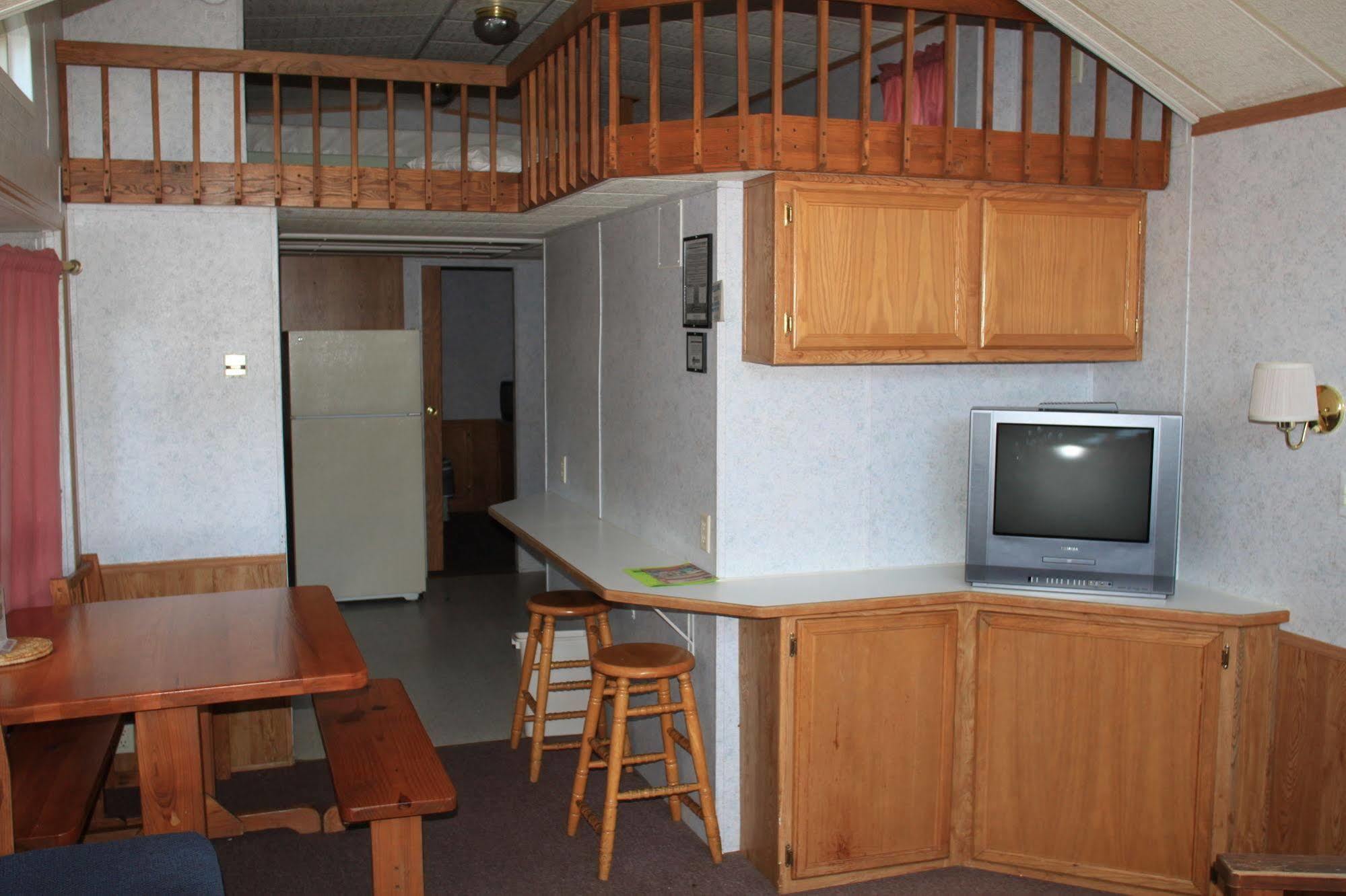 Millersville Circle M Rv & Camping Resort - Caravan Park מראה חיצוני תמונה
