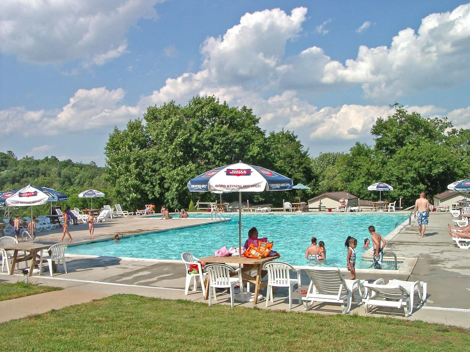 Millersville Circle M Rv & Camping Resort - Caravan Park מראה חיצוני תמונה