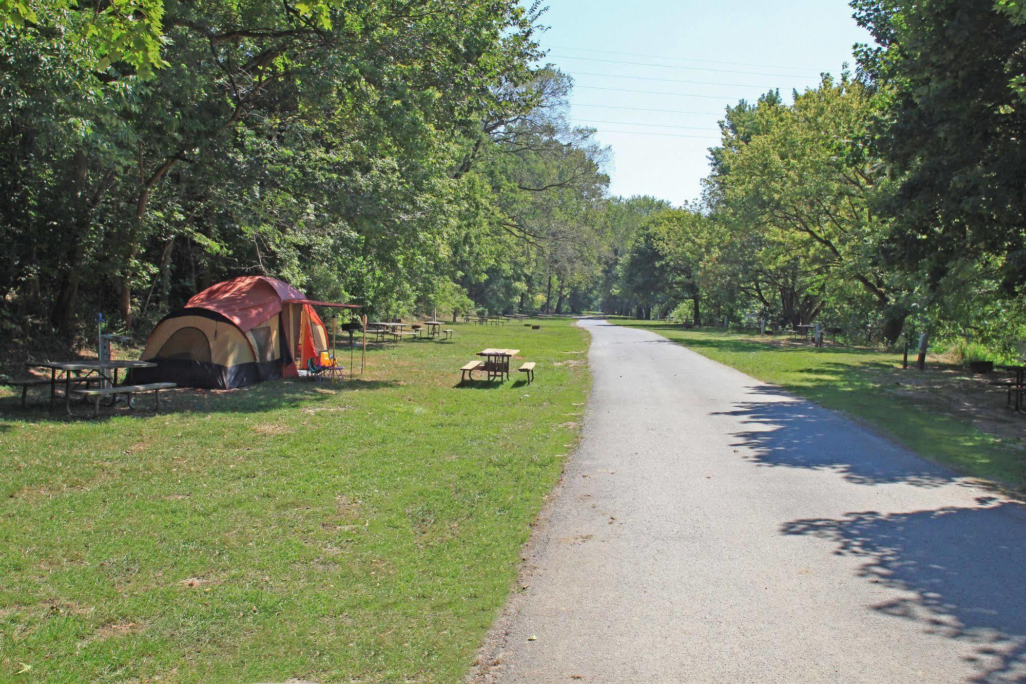 Millersville Circle M Rv & Camping Resort - Caravan Park מראה חיצוני תמונה